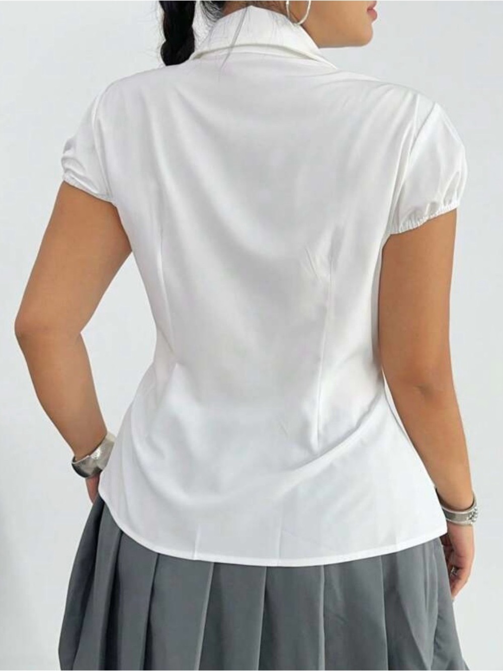 SHEIN Short Sleeve Blouse - Picture 2 of 5